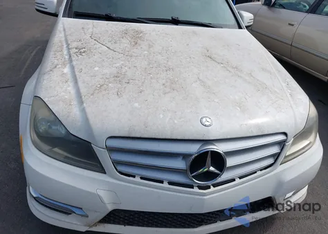 2013 Mercedes-Benz C 250 Luxury/Sport from USA, damaged, VIN WDDGF4HB8DR268179